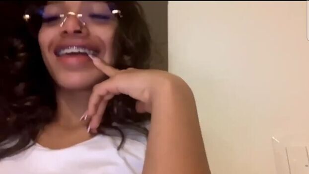 Leaked Camila mendes/ private photo viral onlyfans