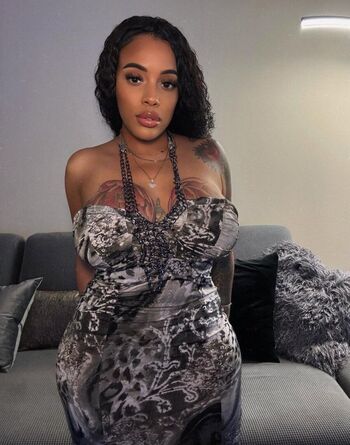 Leaked Whouluvluv private photo viral onlyfans