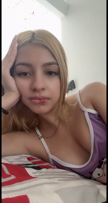 Leaked Whtt sofia private photo viral onlyfans