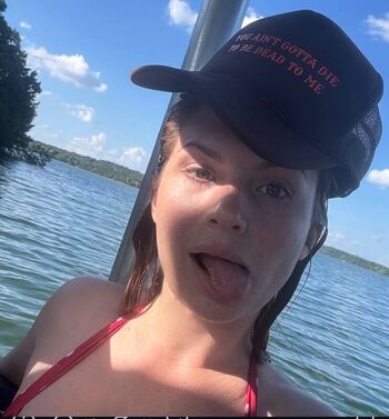 Leaked Willow avalon private photo viral onlyfans