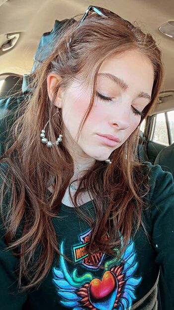 Leaked Willow shields private photo viral onlyfans