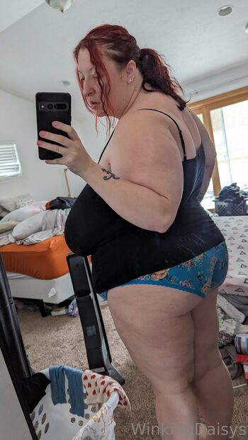 Leaked Winkingdaisys private photo viral onlyfans