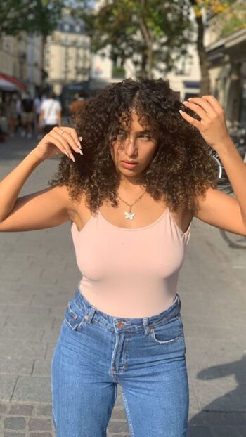 Leaked Wiwi b private photo viral onlyfans