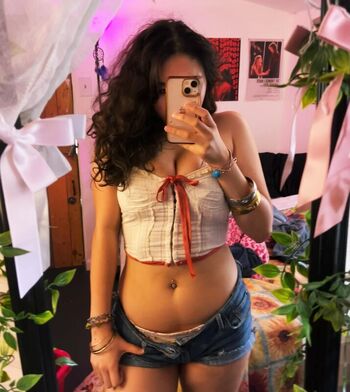 Leaked Wly slime private photo viral onlyfans