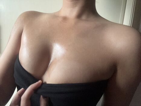 Leaked Wolfyalicy private photo viral onlyfans