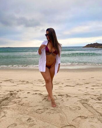 Leaked Women in bikinis private photo viral onlyfans
