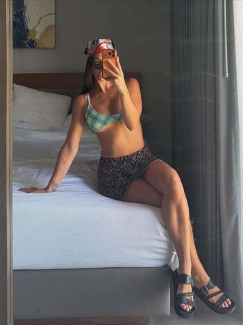 Leaked Women in bikinis private photo viral onlyfans