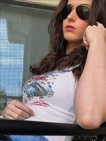 Leaked Women motorsports private photo viral onlyfans