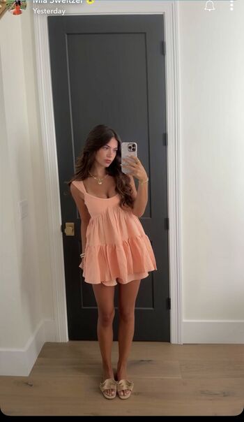 Leaked Womenbarstool private photo viral onlyfans
