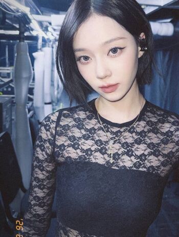WomenK-pop