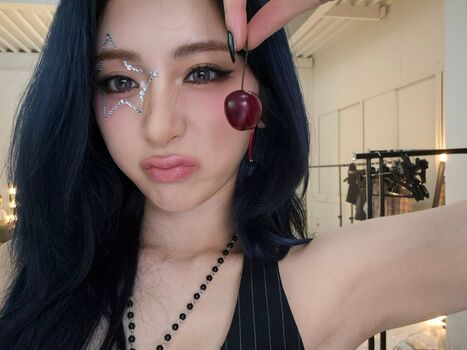 Leaked Womenk pop page private photo viral onlyfans