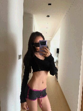 Leaked Womenk pop page private photo viral onlyfans