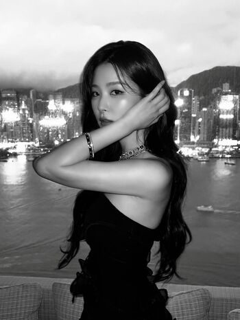 Leaked Womenk pop page private photo viral onlyfans