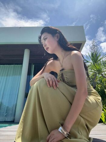 Leaked Womenk pop page private photo viral onlyfans