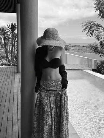 Leaked Womenk pop page private photo viral onlyfans