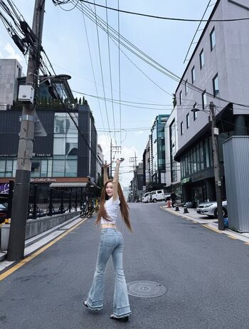 WomenK-pop
