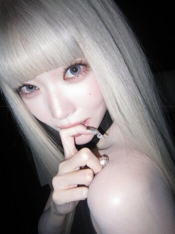 WomenK-pop