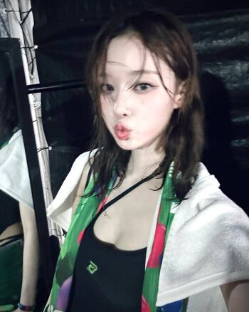 WomenK-pop