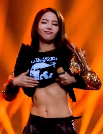WomenK-pop