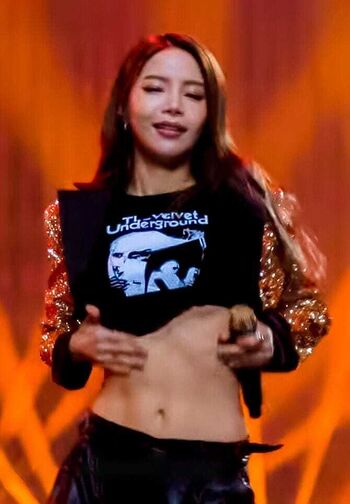 Leaked Womenk pop page private photo viral onlyfans