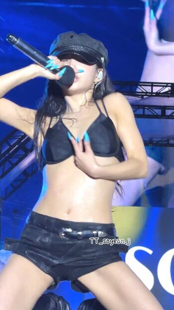 Leaked Womenk pop page private photo viral onlyfans