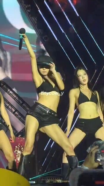 WomenK-pop