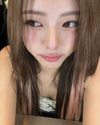 WomenK-pop