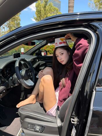 Leaked Womenk pop page private photo viral onlyfans