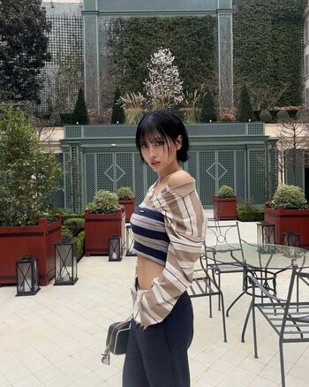 Leaked Womenk pop page private photo viral onlyfans