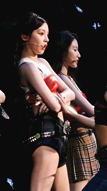 Leaked Womenk pop page private photo viral onlyfans