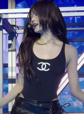 Leaked Womenk pop page private photo viral onlyfans
