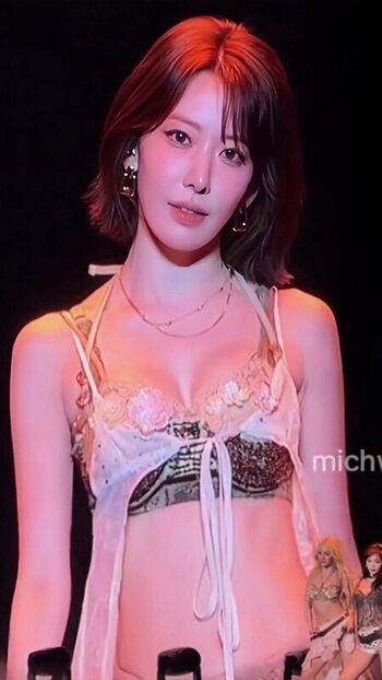 Leaked Womenk pop page private photo viral onlyfans