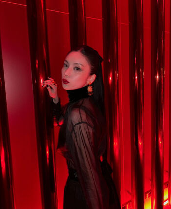 WomenK-pop