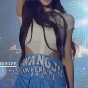 WomenK-pop