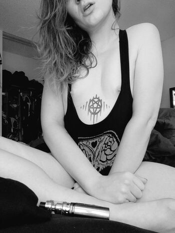 Leaked Wreckmyshit private photo viral onlyfans