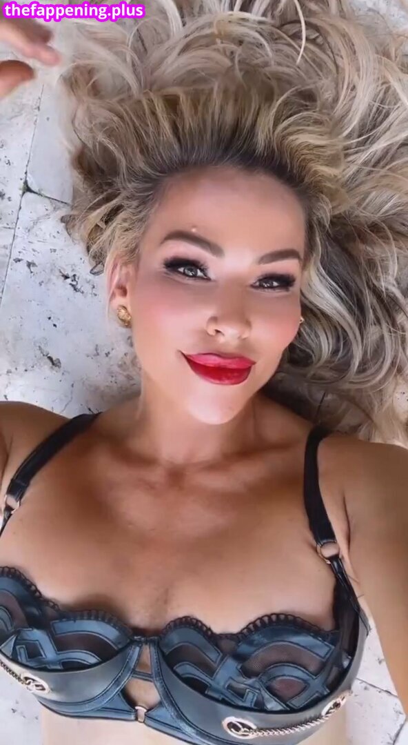 WWE Natalya Neidhart , The Boat / natbynature नग्न OnlyFans फोटो #19