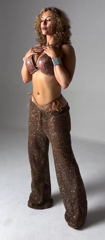 WWE Nikkita Lyons