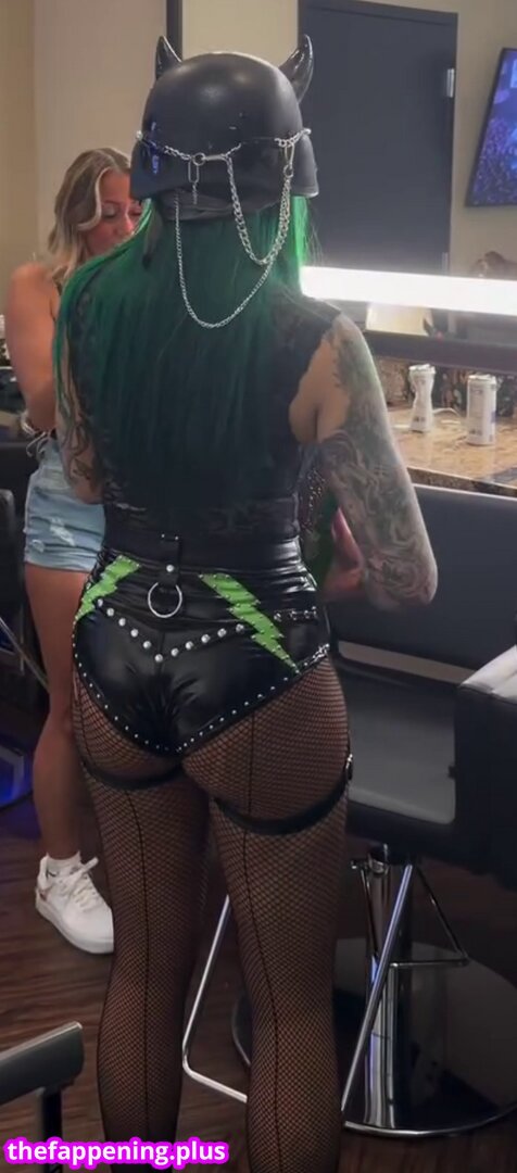 Shotzi Blackheart / ShotziWWE / WWE Shotzi Φωτογραφία Γυμνών OnlyFans #421