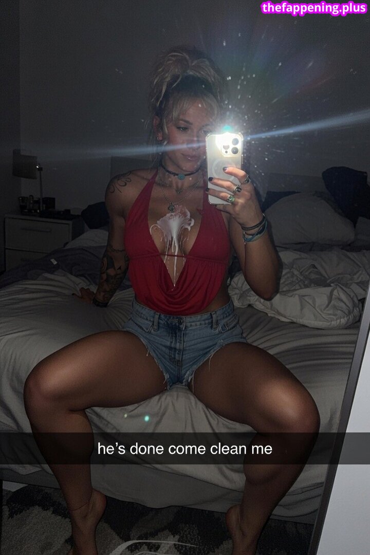 SolRucaWWE / Wwe Sol Ruca / https: / solrvca Foto OnlyFans Desnuda #23