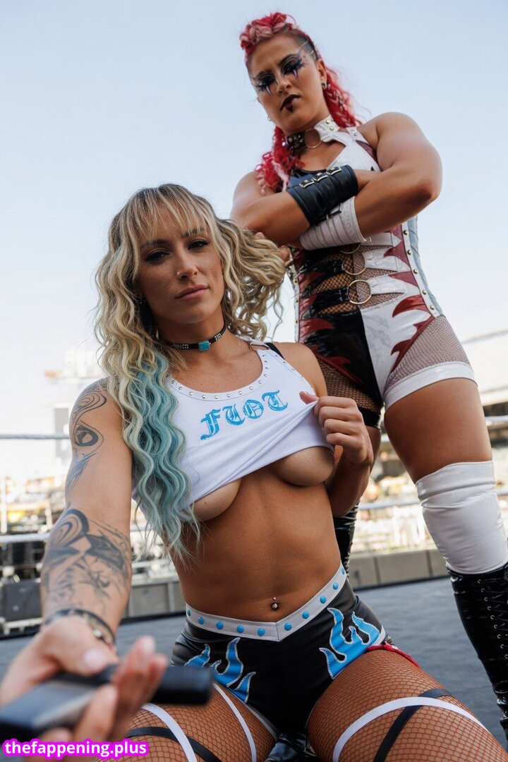 SolRucaWWE / Wwe Sol Ruca / https: / solrvca Fotografie OnlyFans Dezbrăcată #223