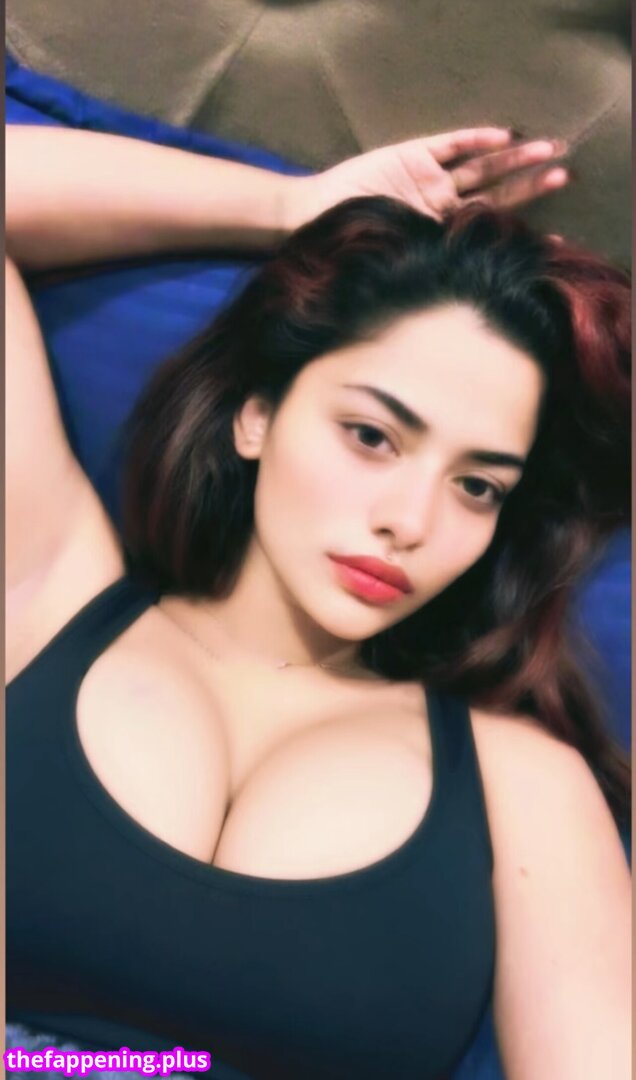god.ess23 / wwildrosee Nacktes OnlyFans Foto #44