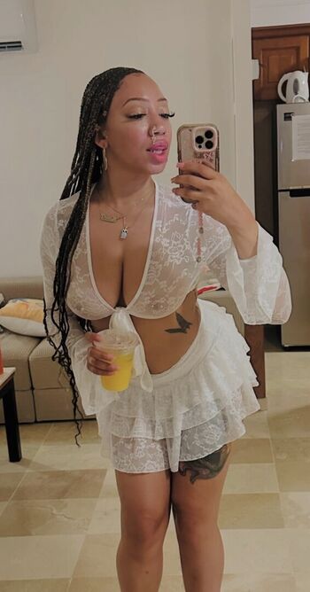 Leaked X bigleche private photo viral onlyfans