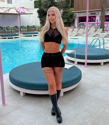 Xavia Brooke
