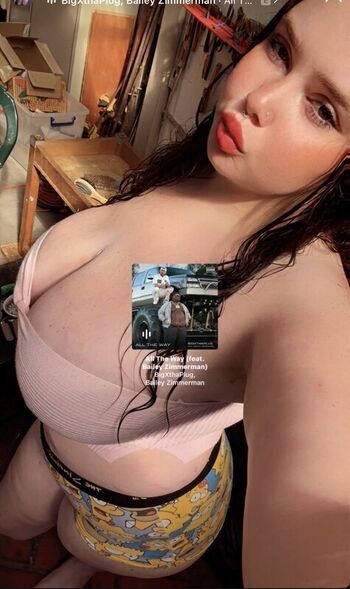 Leaked Xchloiex private photo viral onlyfans