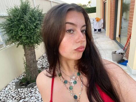Leaked Xemilyhayess private photo viral onlyfans