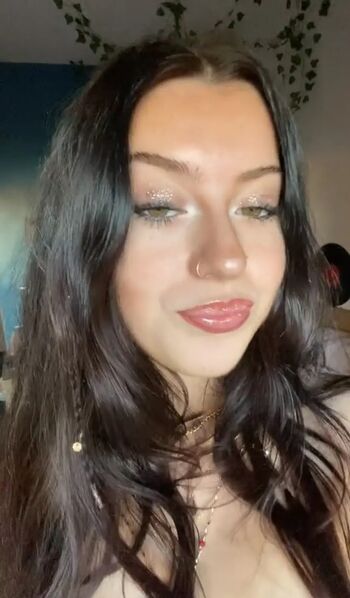 Leaked Xemilyhayess private photo viral onlyfans