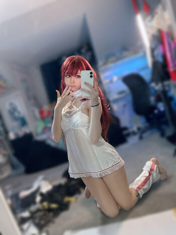 xenluvsmiku