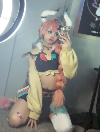 Leaked Xenluvsmiku page private photo viral onlyfans