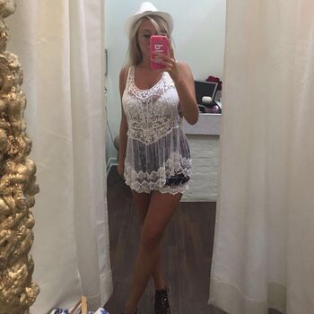 Leaked Xhulia nico page private photo viral onlyfans