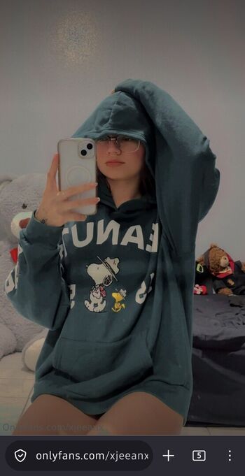 Leaked Xjeeanx private photo viral onlyfans